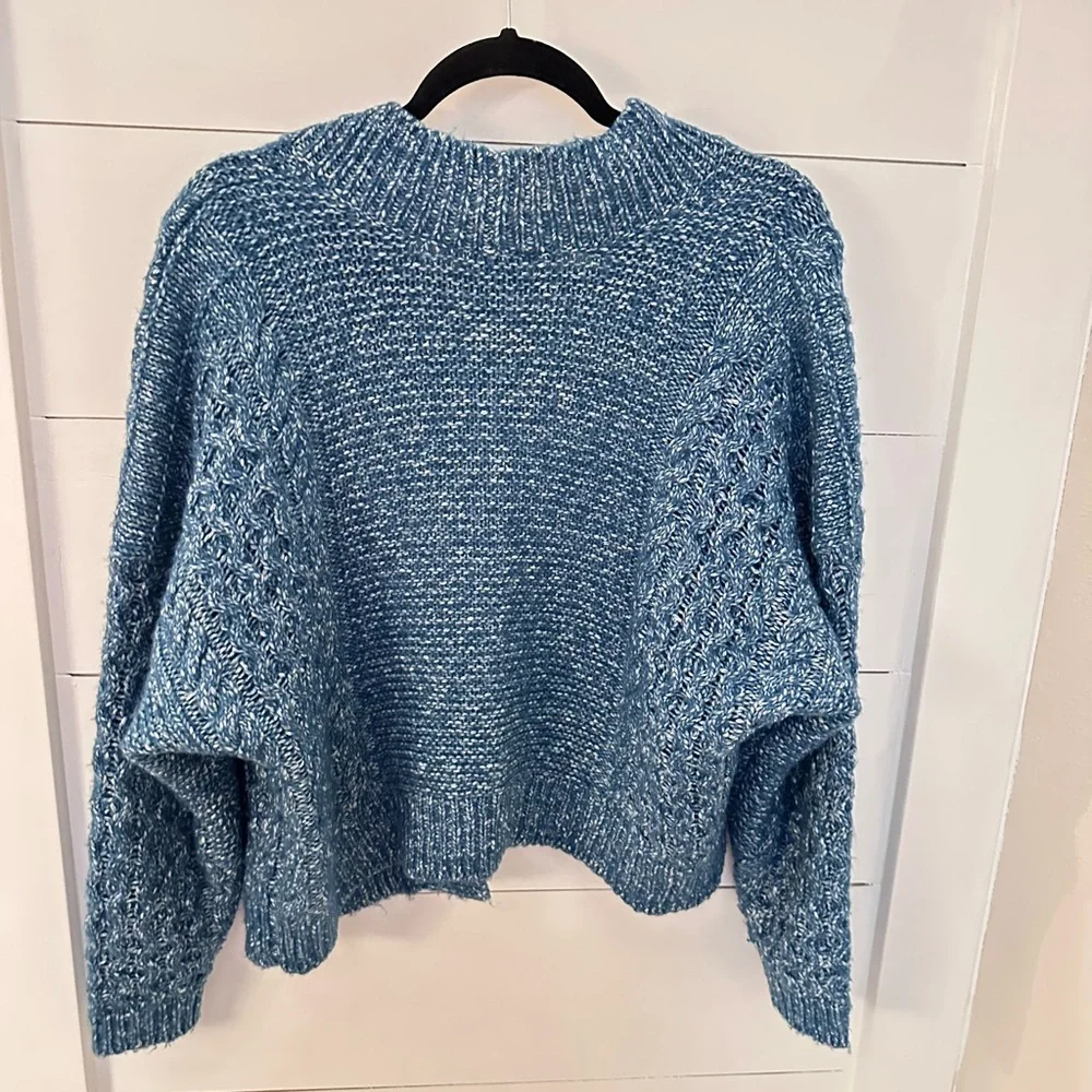 CABI Astral S #4095 Celestial Blue chunky cable knit crop cotton woman cardigan